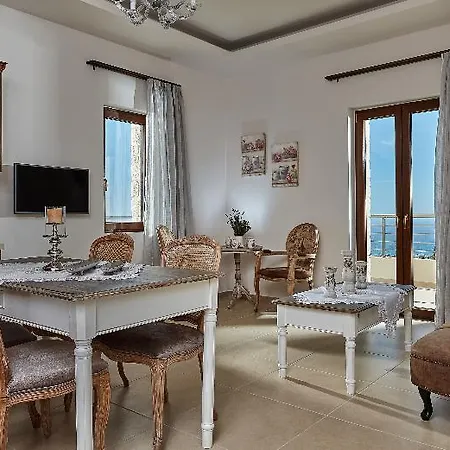 Holiday home Orelia Cretan & Deluxe Kamilari