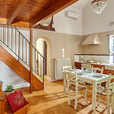 Orelia Cretan & Deluxe Holiday home
