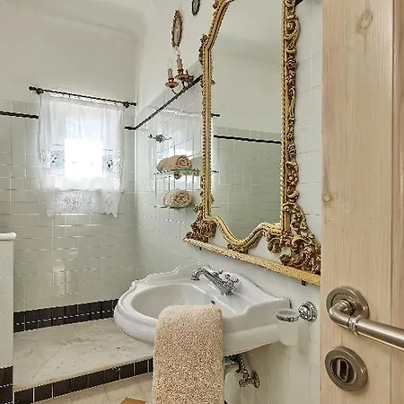 Orelia Cretan & Deluxe Holiday home